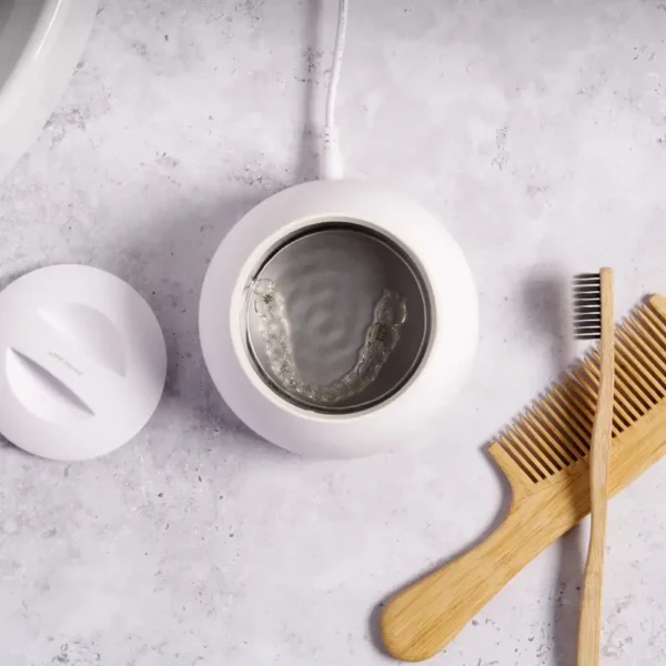 Smileasego Ultrasonic Cleaner - For braces, splints and dentures